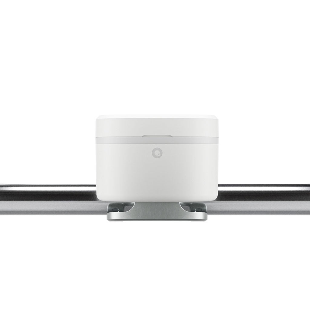 Compteur d'eau connecté Water Grip Quandify clipsé sur tuyau