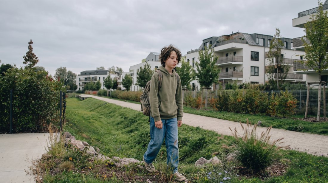 Collégien sur le trajet de l'école