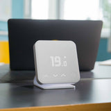 Support tado° – Accessoire de pose pour thermostat sans fil. sonde de température et contrôle de climatisation – tado°